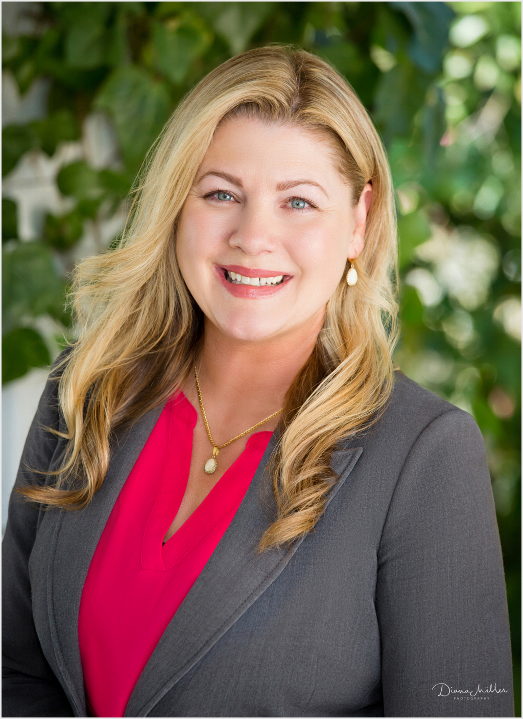 Crystal Holcomb's executive photograph